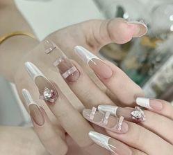 -斯馨·健康美甲美睫