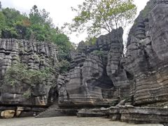 -梭布垭石林景区