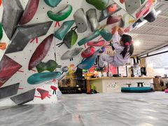 -阳朔岩邦攀岩户外运动俱乐部(西街店)