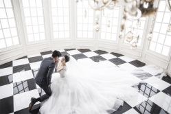 欧美时尚-巴黎婚纱摄影工作室