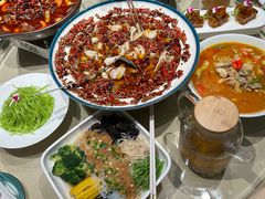 -渝乡辣婆婆·川菜 水煮鱼(中山西路店)
