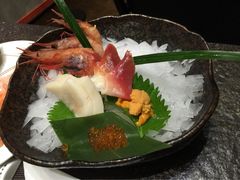 -云顶旋转自助景观餐厅