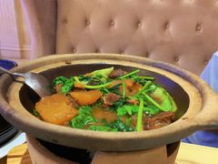 香大师牛腩-锦粤宫·精致粤菜(深圳北站店)