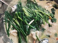 -姚记抚仙湖石锅鱼庄