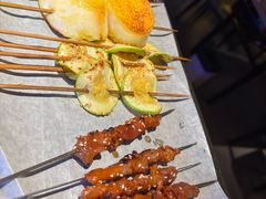 -喝丢一只鞋海鲜烧烤·海肠捞饭(东关街店)