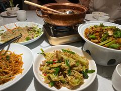-关东小磨东北菜(漕河泾印象城店)