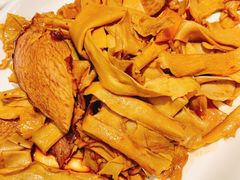 青城山腊肉炒黄庆笋-峨嵋酒家总店(车公庄店)