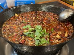 -鸿顺老铁锅美蛙鱼府(解放碑店)