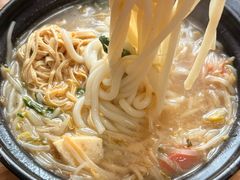 -三品阁过桥米线(万达店)