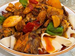 一人食大盘鸡拌面-欧提汗·新疆餐厅·清真(银都路店)