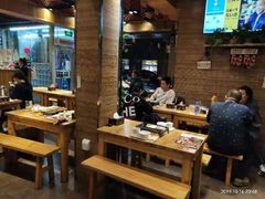大堂-管氏翅吧(护国寺店)