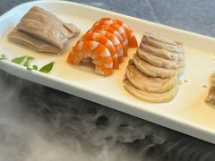 -HOMES上海本帮菜(襄阳公园店)