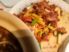-乔家小院•非遗驴肉•本地小海鲜(滨河路店)