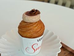 -VERIE BAKEHOUSE