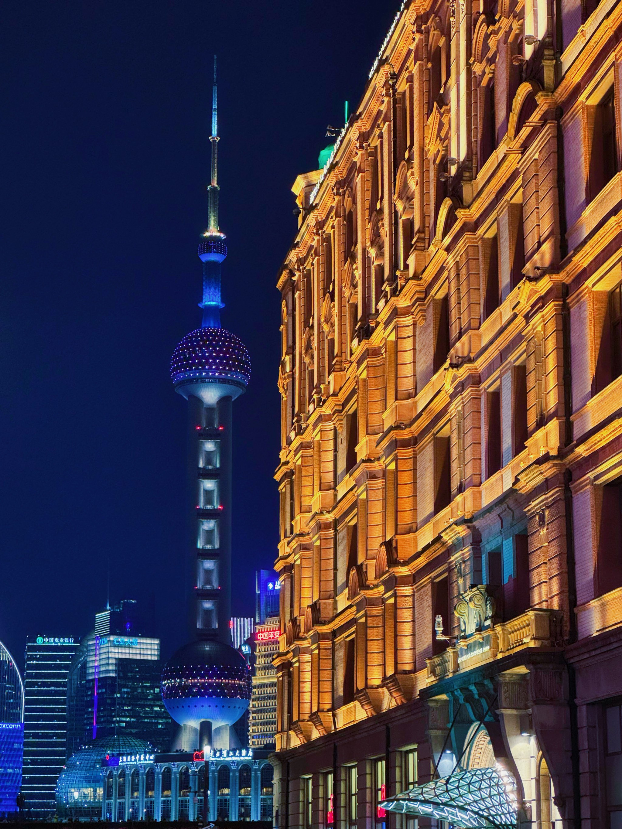 南京东路夜景图片