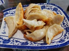 马蹄锅贴-长人馄饨铺(解放街店)