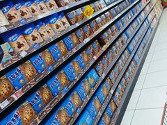 -家乐福(四元桥购物中心店)