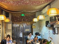 -蜗牛小馆醉乡民谣云南菜(惠新西里店)