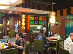 -粤·向群饭店(麓景路店)