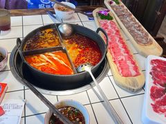 -热火朝天鲜切牛肉火锅(南强街巷店)