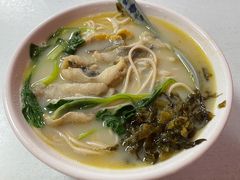 -明呈黄鱼面馆(斜土路店)