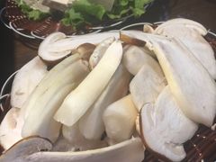 -民食香·腊排骨野生菌美食(木府店)