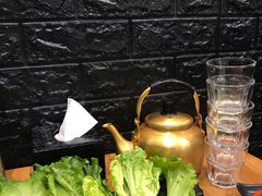 -肉甲韩国木炭烤肉(新壹街1店)