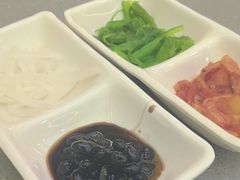 -豚妈妈汤饭·部队锅(南京东路店)