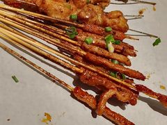 -老街烧烤大排档·地道湖北菜·龙虾馆(汉口火车站店)