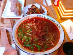-每碗面馆(新鸿安大厦店)
