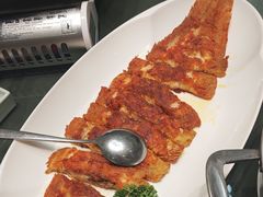 -鸿星花园酒家(银亿家园店)