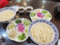 -老北京炸酱面大王.铜锅涮肉(朝阳门店)