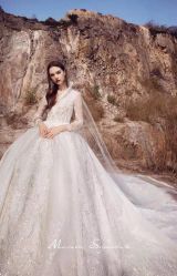 -Renee芮亦婚纱(原丽莎)