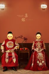 -雪中彩影婚纱摄影·微光艺术中心