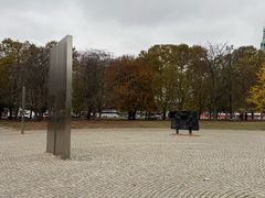 -马克思-恩格斯广场