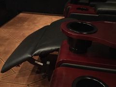 -英皇UA电影城(虹桥天地店)