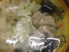 -吾介小籠館