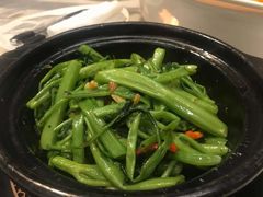 -港丽餐厅(高德置地店)