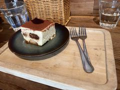 -Common Table · Brunch & Coffee