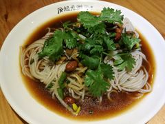 -凤起龙游老面包子(凯德晶品店)