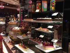 -荣誉国际酒店-云顶旋转餐厅