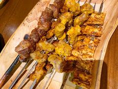 红柳枝烤肉-天山醉美·新疆餐厅(富华里店)