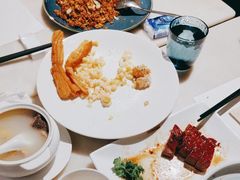 -港丽餐厅(龙之梦长宁店)