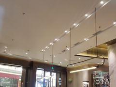 -星巴克臻选(深圳龙华红山天虹店)