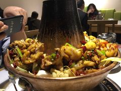 铜锅牛蛙-蛙蛙叫干锅年代(簋街总店)