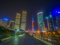 -陆家嘴空中步行连廊