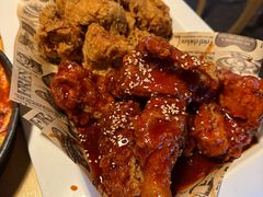 -BHC炸鸡(明洞总店)