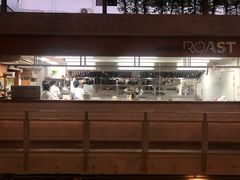 -ROAST coffee & eatery