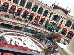 -佛罗伦萨小镇广佛名品奥特莱斯(疏港路店)