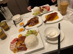 -香港新发烧腊茶餐厅(水围店)
